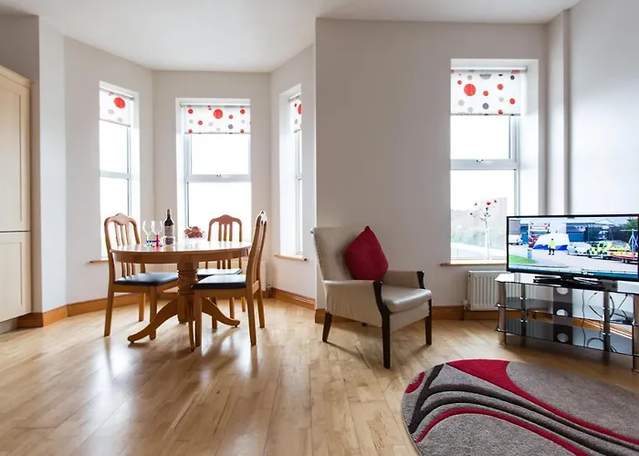 Апартаменты 8 Aileach *